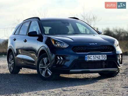 Синий Киа Niro, объемом двигателя 1.58 л и пробегом 63 тыс. км за 19500 $, фото 1 на Automoto.ua