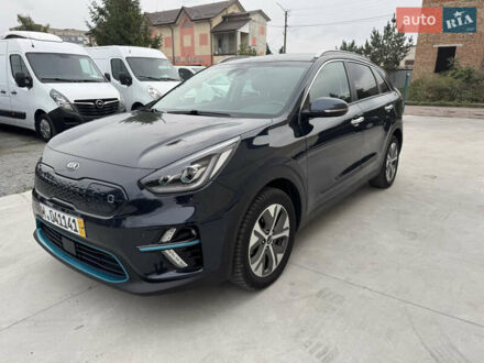Кіа Niro 2020 у Дубно на Automoto.ua Синій Кіа Niro, об'ємом двигуна 0 л та пробігом 126 тис. км за 18500 $, фото 1 на Automoto.ua