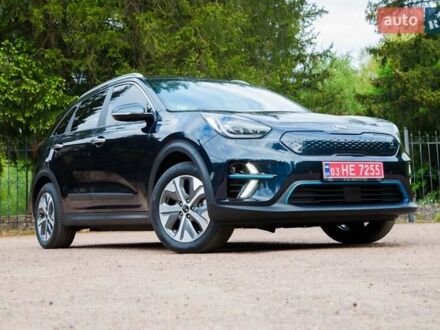 Киа Niro 2020 в Бердичеве на Automoto.ua Синий Киа Niro, объемом двигателя 0 л и пробегом 99 тыс. км за 17950 $, фото 1 на Automoto.ua