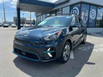 Киа Niro 2020 в Ужгороде на Automoto.ua Синий Киа Niro, объемом двигателя 0 л и пробегом 74 тыс. км за 10000 $, фото 1 на Automoto.ua