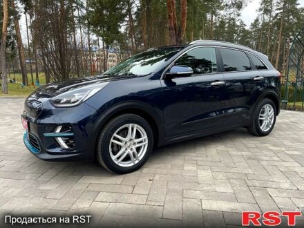 Киа Niro 2021 в Киеве на Automoto.ua Синий Киа Niro, объемом двигателя 0 л и пробегом 74 тыс. км за 21200 $, фото 1 на Automoto.ua