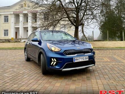 Синій Кіа Niro, об'ємом двигуна 1.6 л та пробігом 39 тис. км за 21500 $, фото 1 на Automoto.ua