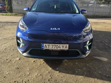 Синий Киа Niro, объемом двигателя 0 л и пробегом 71 тыс. км за 20300 $, фото 1 на Automoto.ua