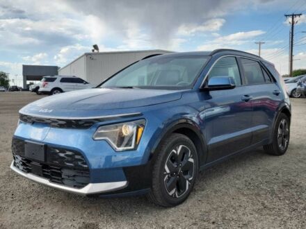 Кіа Niro 2022 у Луцьку на Automoto.ua Синій Кіа Niro, об'ємом двигуна 0 л та пробігом 33 тис. км за 14850 $, фото 1 на Automoto.ua