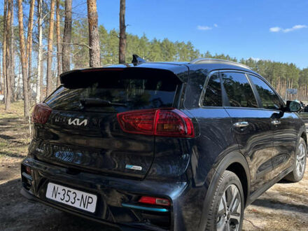 Киа Niro 2022 в Ирпене на Automoto.ua Синий Киа Niro, объемом двигателя 0 л и пробегом 81 тыс. км за 20550 $, фото 1 на Automoto.ua