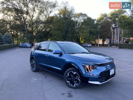 Кіа Niro 2023 у Києві на Automoto.ua Синій Кіа Niro, об'ємом двигуна 0 л та пробігом 24 тис. км за 25499 $, фото 1 на Automoto.ua