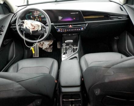 Зелений Кіа Niro, об'ємом двигуна 1.6 л та пробігом 56 тис. км за 16500 $, фото 14 на Automoto.ua