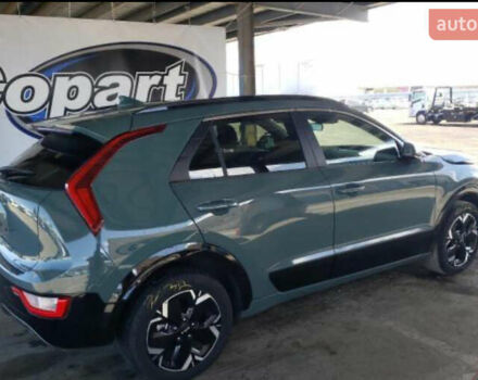 Зеленый Киа Niro, объемом двигателя 0 л и пробегом 140 тыс. км за 18000 $, фото 1 на Automoto.ua