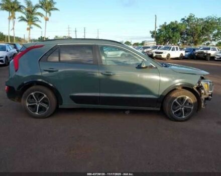 Зеленый Киа Niro, объемом двигателя 1.6 л и пробегом 36 тыс. км за 7000 $, фото 6 на Automoto.ua