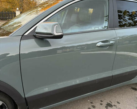 Зелений Кіа Niro, об'ємом двигуна 0 л та пробігом 28 тис. км за 24400 $, фото 10 на Automoto.ua