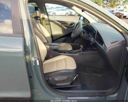 Зеленый Киа Niro, объемом двигателя 1.6 л и пробегом 36 тыс. км за 7000 $, фото 8 на Automoto.ua