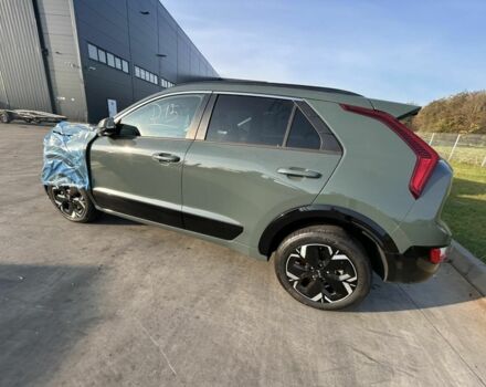Зелений Кіа Niro, об'ємом двигуна 0 л та пробігом 96 тис. км за 16500 $, фото 1 на Automoto.ua