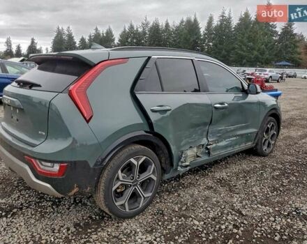 Зелений Кіа Niro, об'ємом двигуна 1.58 л та пробігом 93 тис. км за 7000 $, фото 2 на Automoto.ua
