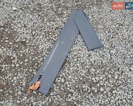 Зелений Кіа Niro, об'ємом двигуна 1.58 л та пробігом 93 тис. км за 7000 $, фото 12 на Automoto.ua