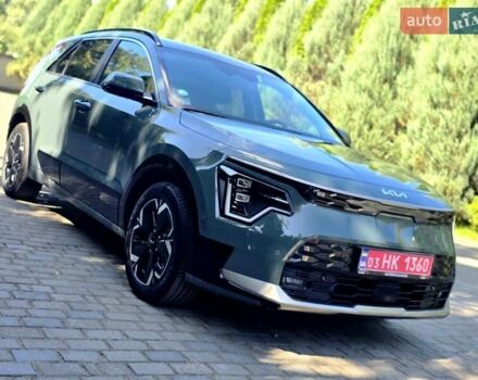 Зеленый Киа Niro, объемом двигателя 0 л и пробегом 28 тыс. км за 25900 $, фото 3 на Automoto.ua