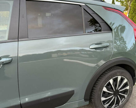 Зелений Кіа Niro, об'ємом двигуна 0 л та пробігом 28 тис. км за 24400 $, фото 11 на Automoto.ua