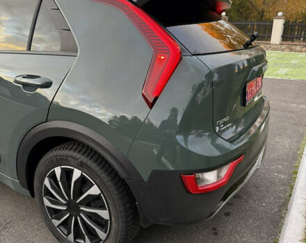 Зелений Кіа Niro, об'ємом двигуна 0 л та пробігом 28 тис. км за 24400 $, фото 13 на Automoto.ua
