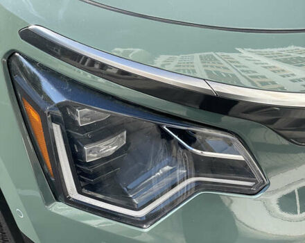 Зеленый Киа Niro, объемом двигателя 0 л и пробегом 14 тыс. км за 25999 $, фото 5 на Automoto.ua