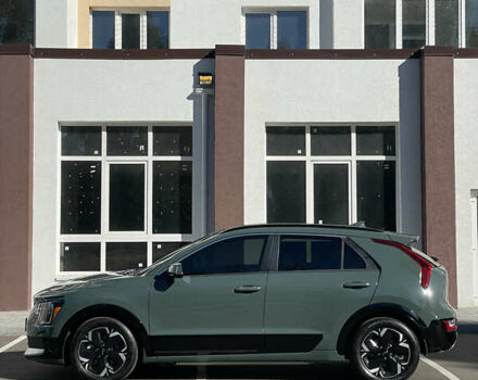 Зеленый Киа Niro, объемом двигателя 0 л и пробегом 14 тыс. км за 28500 $, фото 1 на Automoto.ua
