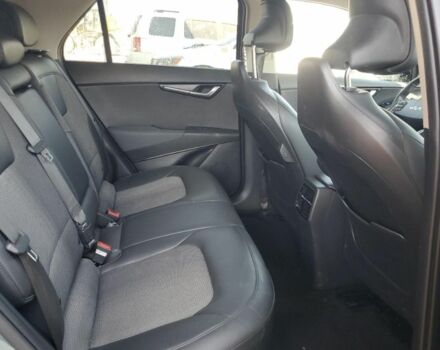 Зеленый Киа Niro, объемом двигателя 0 л и пробегом 105 тыс. км за 17000 $, фото 3 на Automoto.ua