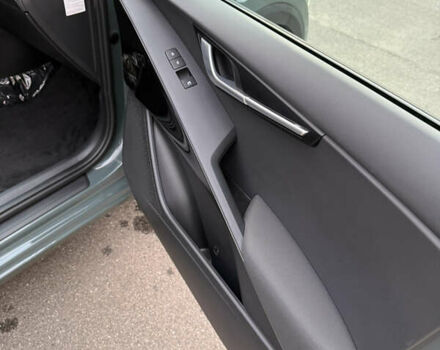 Зелений Кіа Niro, об'ємом двигуна 0 л та пробігом 28 тис. км за 24400 $, фото 27 на Automoto.ua