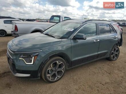 Зеленый Киа Niro, объемом двигателя 1.58 л и пробегом 38 тыс. км за 8500 $, фото 1 на Automoto.ua