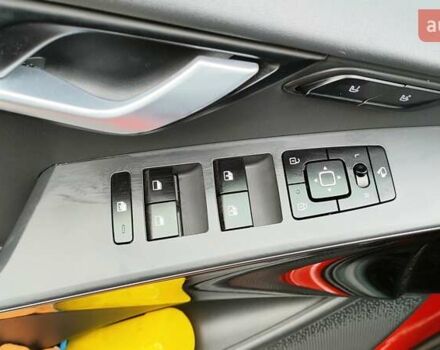 Оранжевый Киа Niro, объемом двигателя 1.58 л и пробегом 26 тыс. км за 27750 $, фото 15 на Automoto.ua