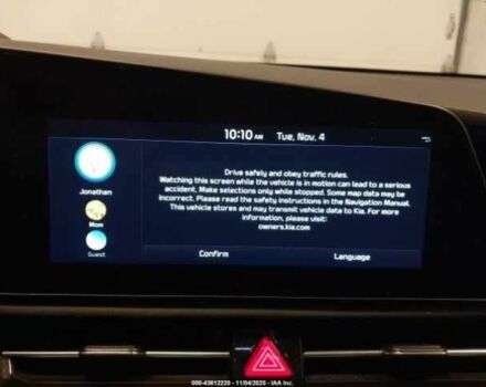 Оранжевый Киа Niro, объемом двигателя 0 л и пробегом 70 тыс. км за 7100 $, фото 17 на Automoto.ua