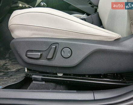 Оранжевый Киа Niro, объемом двигателя 1.58 л и пробегом 60 тыс. км за 22000 $, фото 20 на Automoto.ua