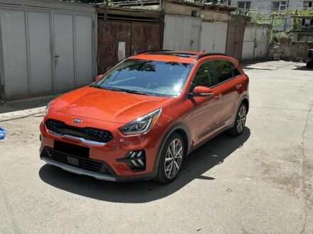 Оранжевый Киа Niro, объемом двигателя 1.6 л и пробегом 103 тыс. км за 9850 $, фото 1 на Automoto.ua