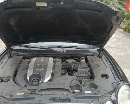 Черный Киа Опирус, объемом двигателя 3.78 л и пробегом 185 тыс. км за 6800 $, фото 21 на Automoto.ua