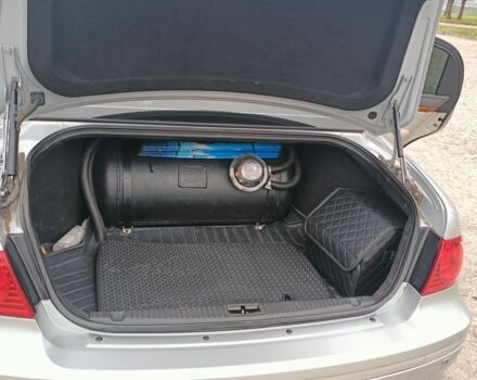 Серый Киа Опирус, объемом двигателя 3 л и пробегом 214 тыс. км за 6300 $, фото 14 на Automoto.ua