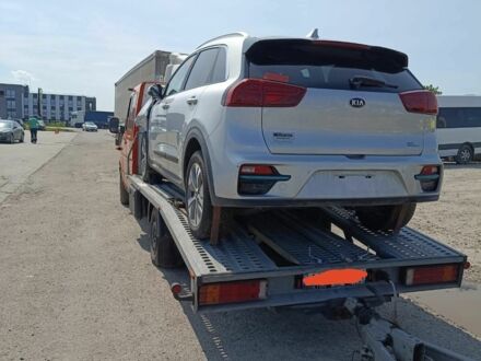 Киа Опирус 2021 в Днепре (Днепропетровске) на Automoto.ua Серый Киа Опирус, объемом двигателя 0 л и пробегом 96 тыс. км за 4900 $, фото 1 на Automoto.ua