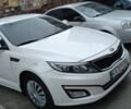Белый Киа Оптима, объемом двигателя 2 л и пробегом 287 тыс. км за 9000 $, фото 1 на Automoto.ua