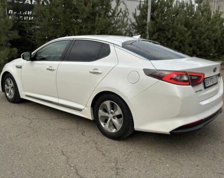 Білий Кіа Оптіма, об'ємом двигуна 2.4 л та пробігом 168 тис. км за 10200 $, фото 2 на Automoto.ua