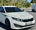 Белый Киа Оптима, объемом двигателя 2 л и пробегом 255 тыс. км за 9150 $, фото 7 на Automoto.ua