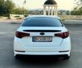 Белый Киа Оптима, объемом двигателя 2 л и пробегом 285 тыс. км за 8700 $, фото 4 на Automoto.ua