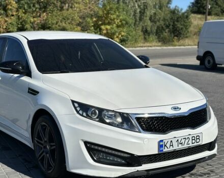 Білий Кіа Оптіма, об'ємом двигуна 2 л та пробігом 262 тис. км за 7550 $, фото 6 на Automoto.ua