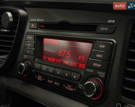 Білий Кіа Оптіма, об'ємом двигуна 2.36 л та пробігом 262 тис. км за 8199 $, фото 26 на Automoto.ua