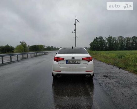 Білий Кіа Оптіма, об'ємом двигуна 2.4 л та пробігом 146 тис. км за 8500 $, фото 6 на Automoto.ua