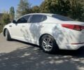 Білий Кіа Оптіма, об'ємом двигуна 2 л та пробігом 108 тис. км за 8200 $, фото 1 на Automoto.ua
