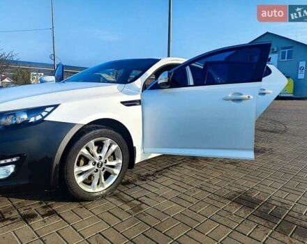 Белый Киа Оптима, объемом двигателя 2 л и пробегом 184 тыс. км за 6700 $, фото 1 на Automoto.ua