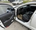 Білий Кіа Оптіма, об'ємом двигуна 2 л та пробігом 365 тис. км за 7700 $, фото 8 на Automoto.ua