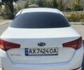 Білий Кіа Оптіма, об'ємом двигуна 2 л та пробігом 108 тис. км за 8200 $, фото 2 на Automoto.ua