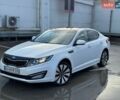 Білий Кіа Оптіма, об'ємом двигуна 2.36 л та пробігом 180 тис. км за 9750 $, фото 1 на Automoto.ua