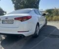 Білий Кіа Оптіма, об'ємом двигуна 2 л та пробігом 108 тис. км за 8200 $, фото 2 на Automoto.ua