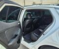 Білий Кіа Оптіма, об'ємом двигуна 2 л та пробігом 200 тис. км за 9800 $, фото 4 на Automoto.ua