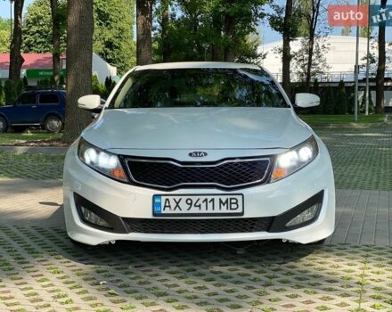 Білий Кіа Оптіма, об'ємом двигуна 2.4 л та пробігом 221 тис. км за 8200 $, фото 9 на Automoto.ua