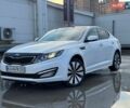 Білий Кіа Оптіма, об'ємом двигуна 2.36 л та пробігом 180 тис. км за 9750 $, фото 3 на Automoto.ua