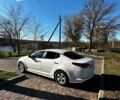Білий Кіа Оптіма, об'ємом двигуна 2 л та пробігом 300 тис. км за 7200 $, фото 5 на Automoto.ua